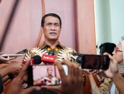 Mentan Amran Tindak 115 Distributor Pupuk Subsidi Nakal