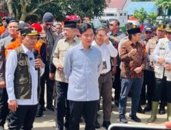 Wapres Turun Langsung Lihat Banjir Balangan